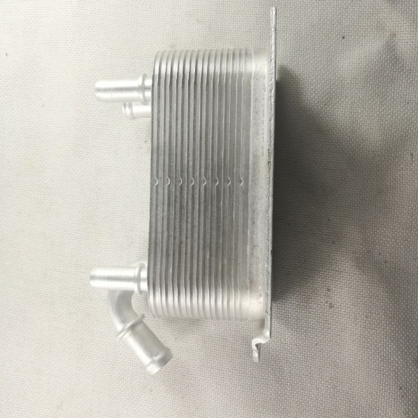 TRANSMISSION OIL COOLER FOR 08-13 S60 S80 V70 XC60 XC70 30792231 1446535, 30645800, 6G91-7A095-AD 6G917A095AD